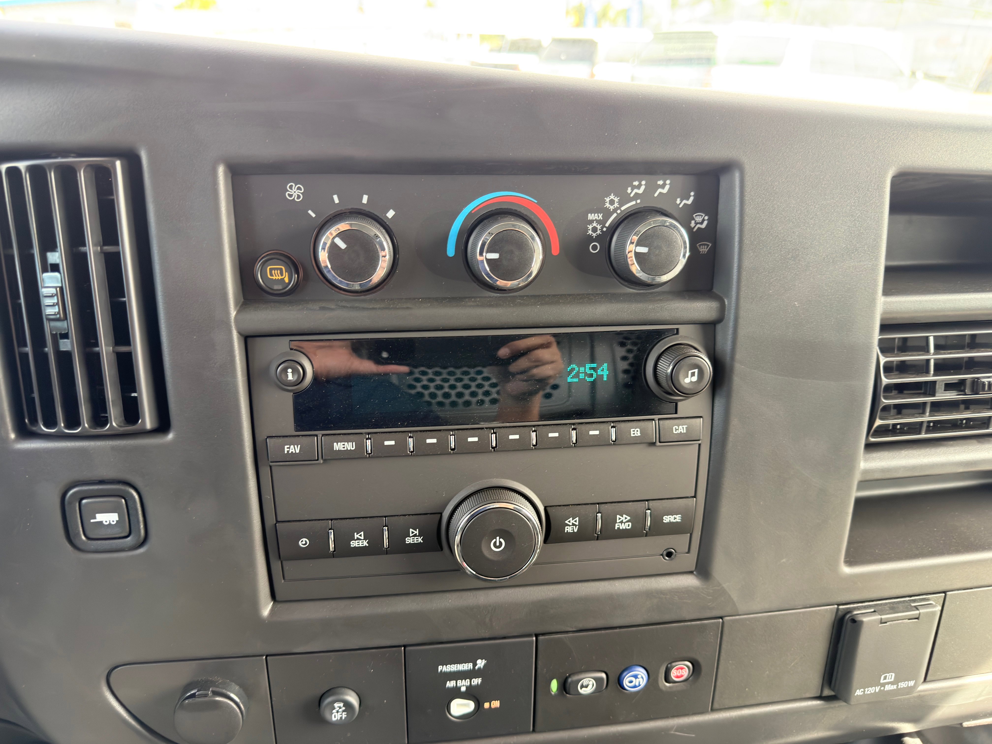 New 2025 Chevrolet Express 2500 w/ Driver Convenience Package image 32