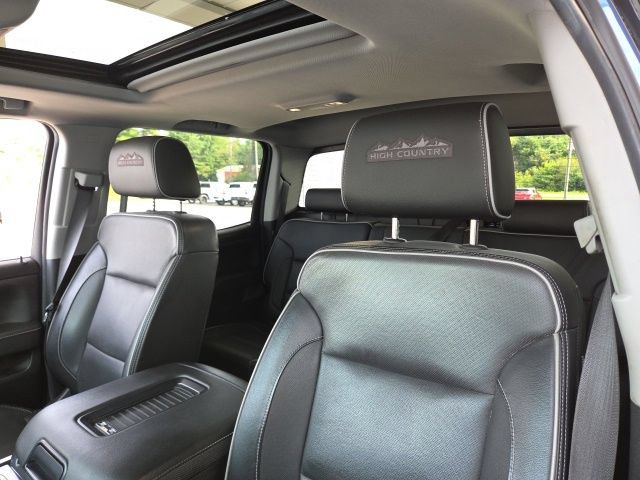 Used 2018 Chevrolet Silverado 2500 High Country AWD/4WD image 25