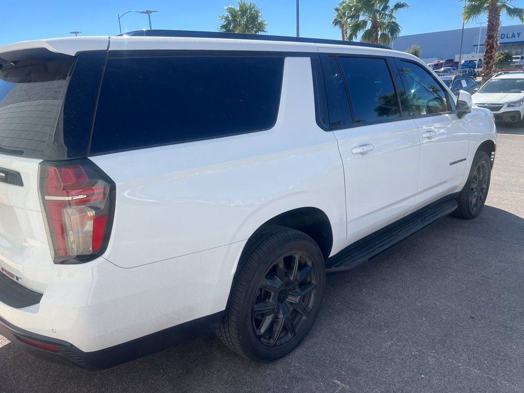Used 2024 Chevrolet Suburban RST w/ Luxury Package AWD/4WD image 6