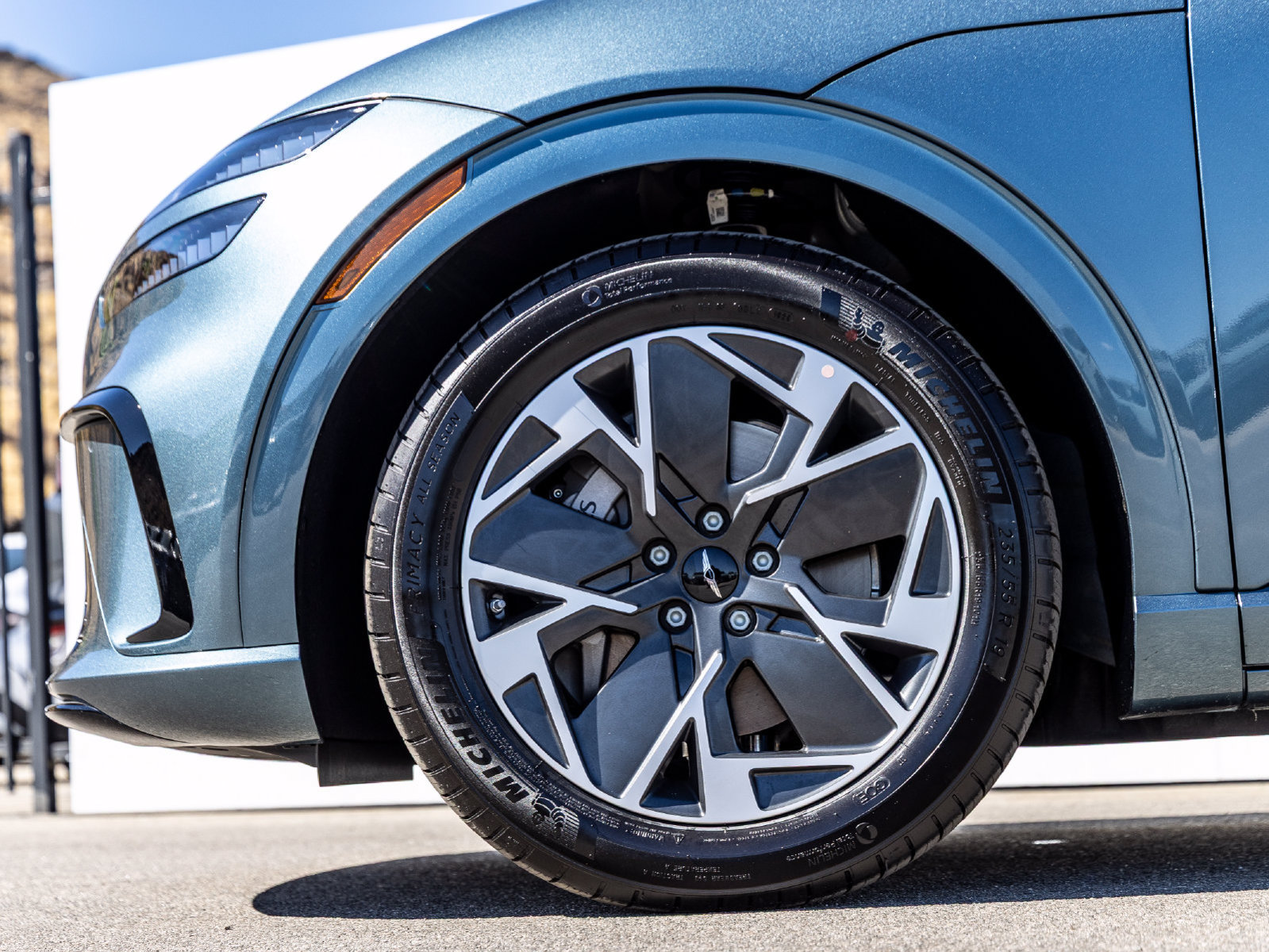 New 2027 Genesis GV60 RWD image 5