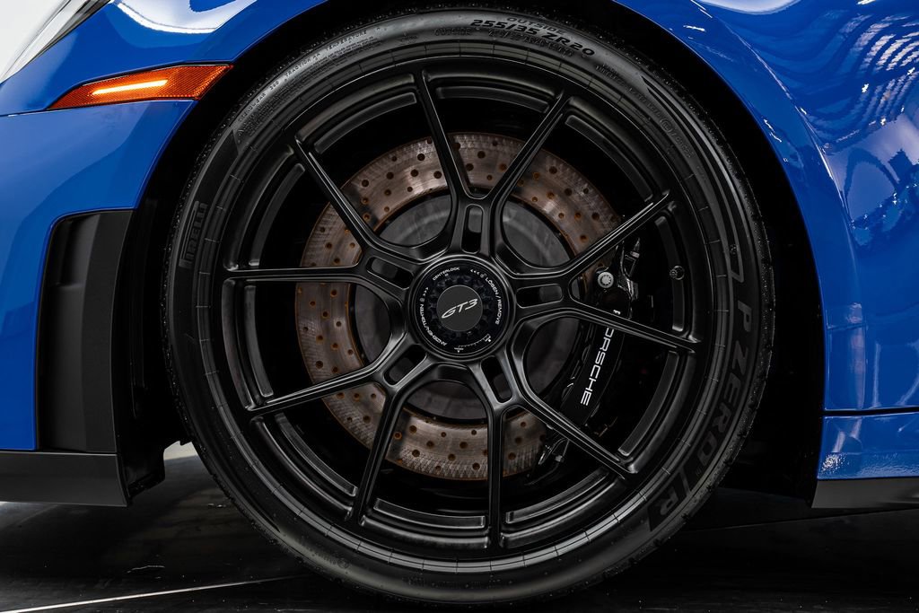 Used 2025 Porsche 911 GT3 image 25