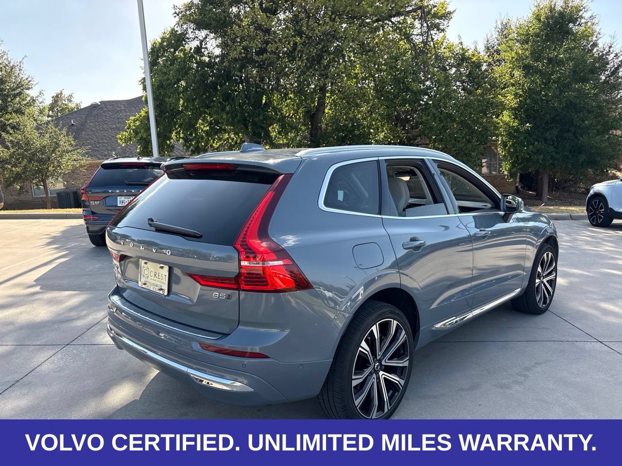 Certified 2023 Volvo XC60 B5 Ultimate w/ Climate Package AWD/4WD image 5