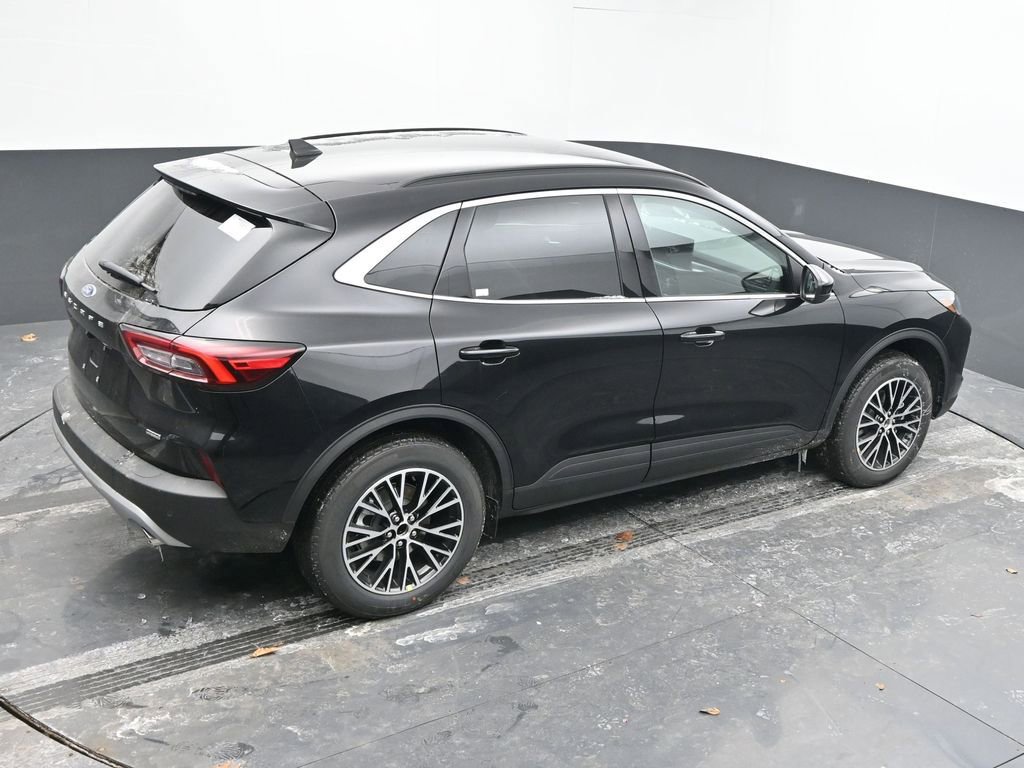 New 2026 Ford Escape SE image 41