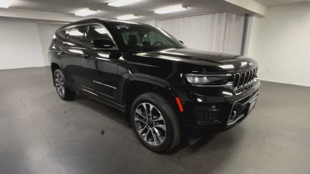 Used 2024 Jeep Grand Cherokee L Overland w/ Advanced Protech Group III AWD/4WD image 2