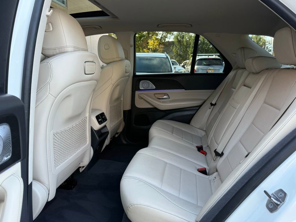 Used 2020 Mercedes-Benz GLE 350 4MATIC w/ Premium Package image 14