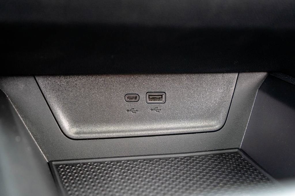 New 2026 Chevrolet Equinox LT w/ Safety and Technology Package image 23