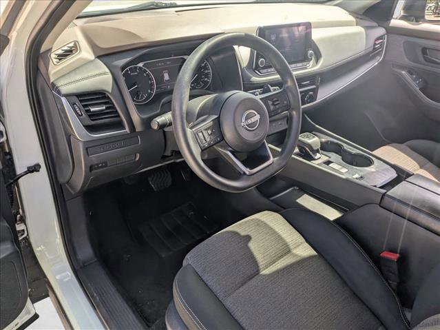 Used 2022 Nissan Rogue S image 9