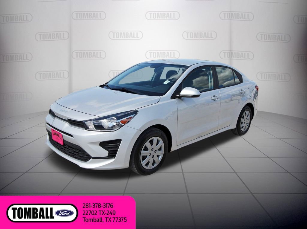 Used 2023 Kia Rio LX image 3