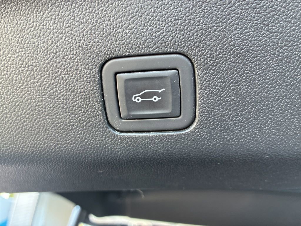 Used 2024 GMC Yukon XL Denali Ultimate image 41