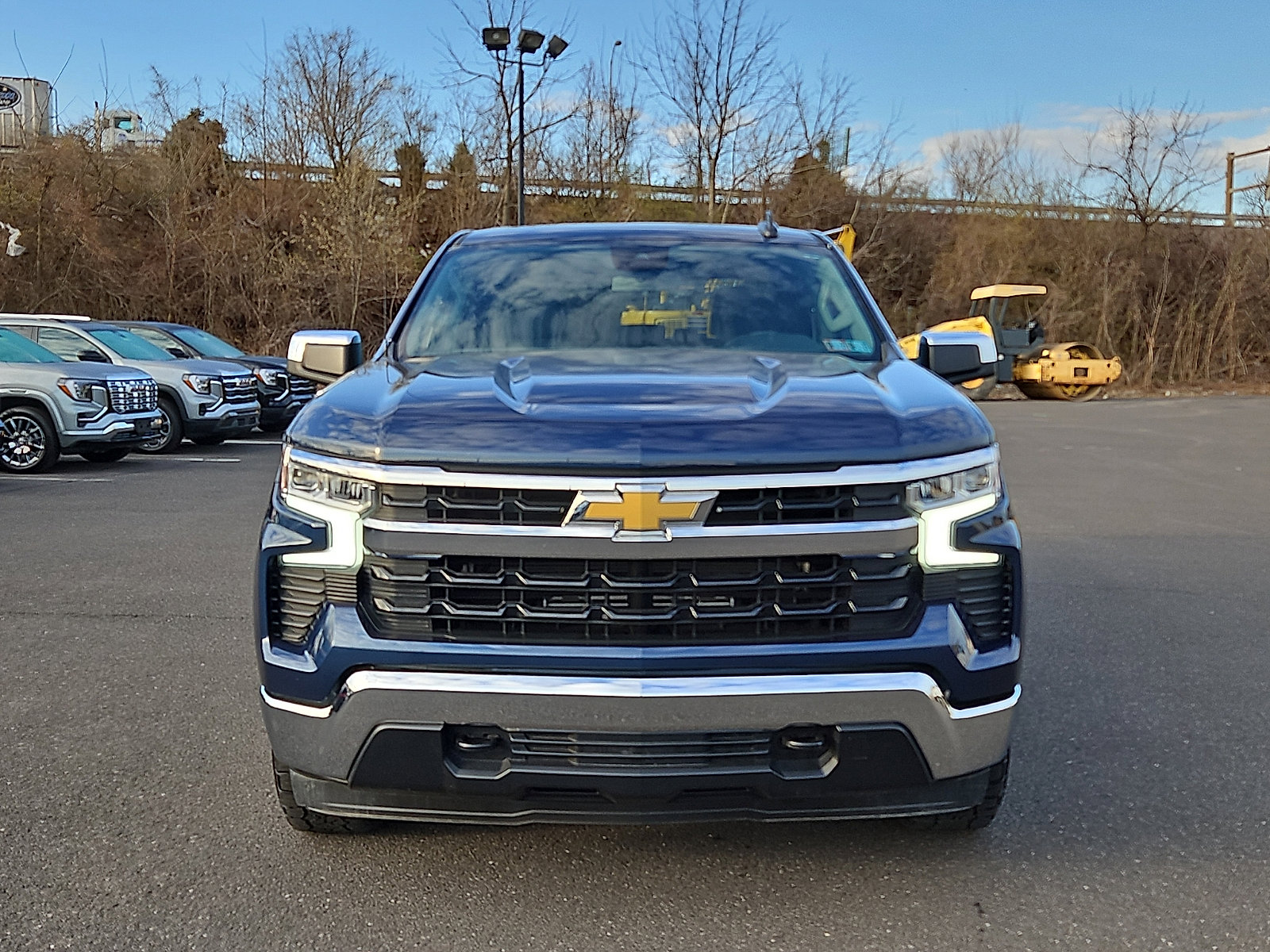 Certified 2023 Chevrolet Silverado 1500 LT image 2