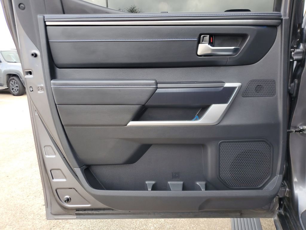 Used 2024 Toyota Tundra Platinum image 12
