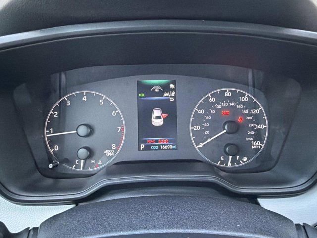 Certified 2025 Toyota Corolla SE image 26