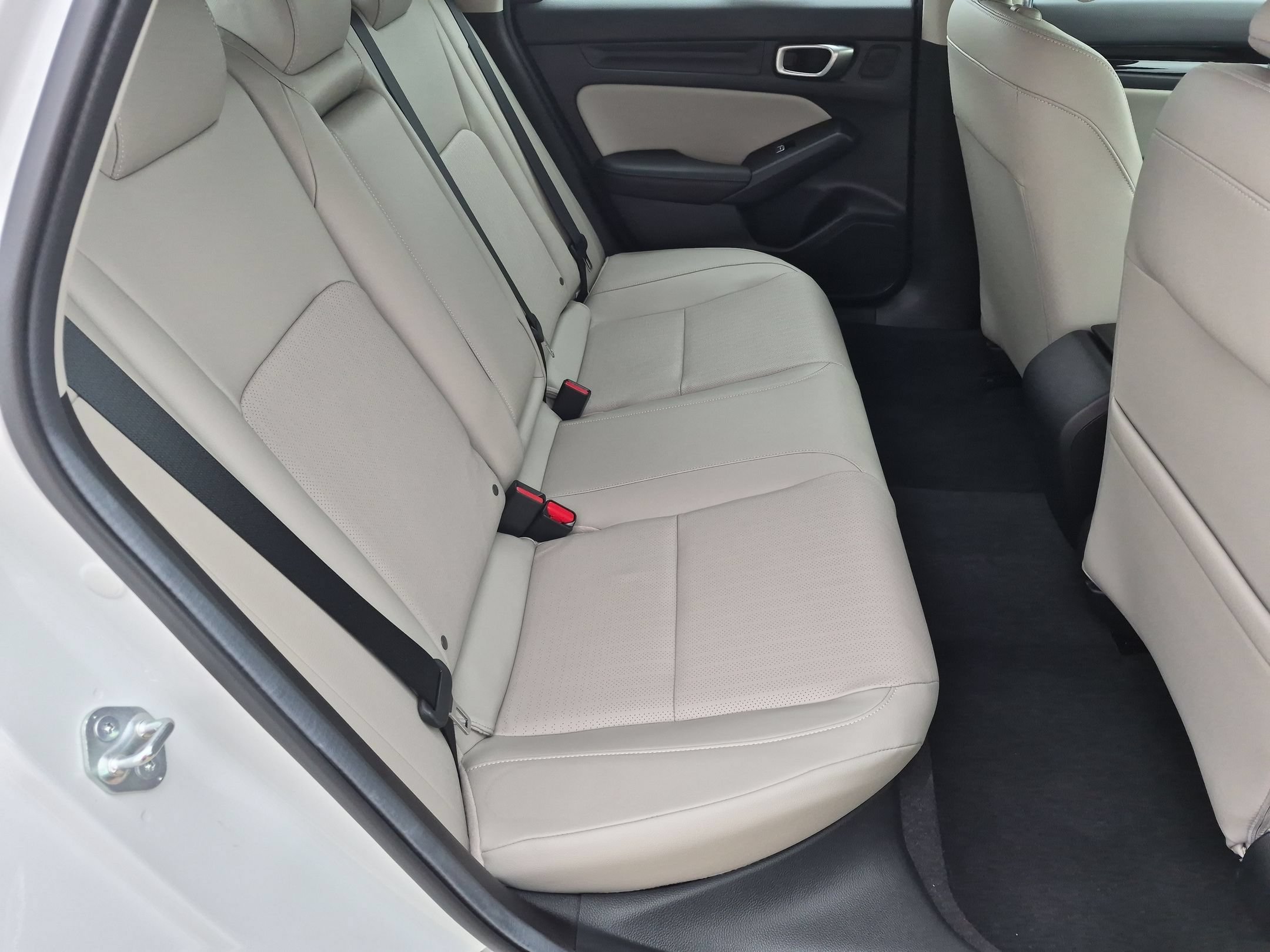 Certified 2024 Honda Civic EX-L image 30