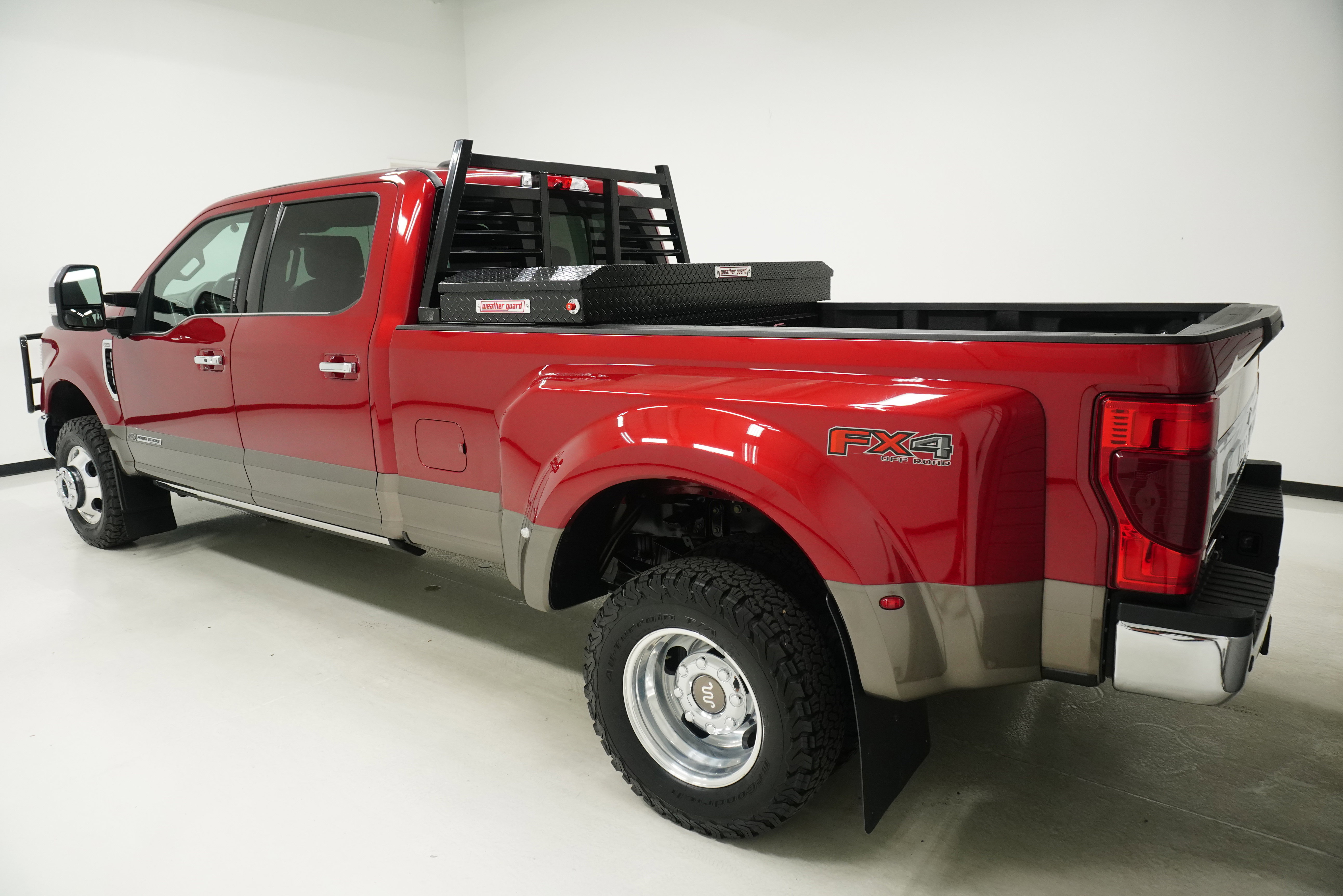 Used 2021 Ford F350 King Ranch w/ King Ranch Ultimate Package image 4