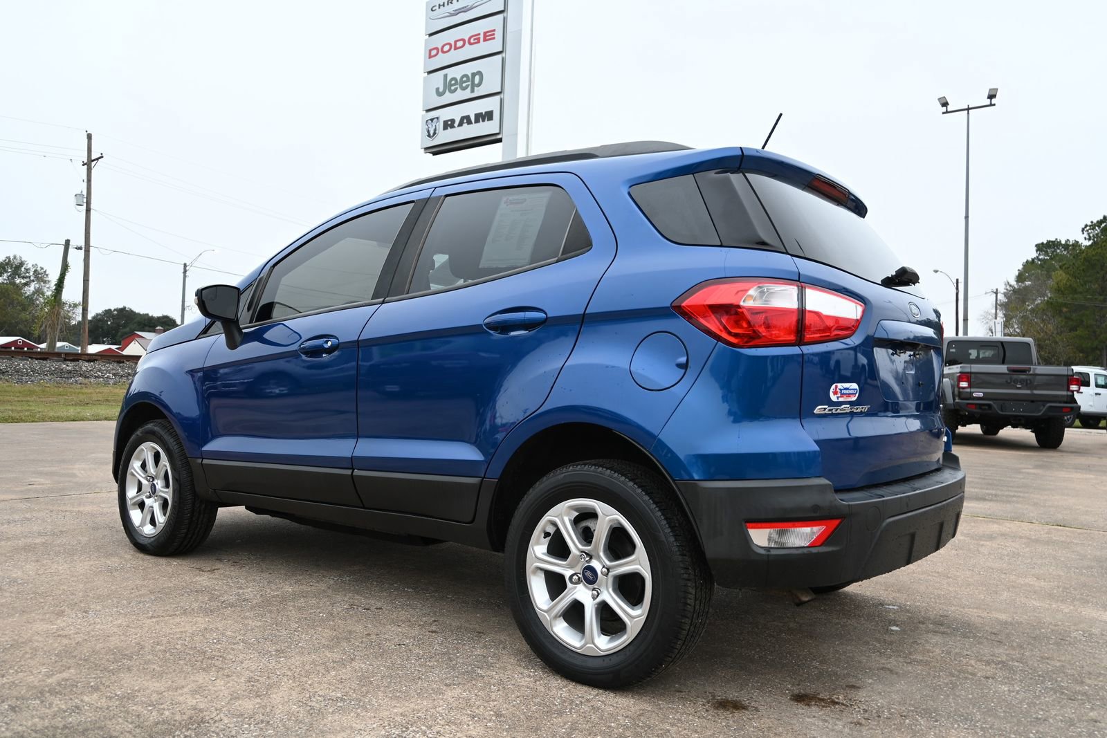 Used 2019 Ford EcoSport SE image 2
