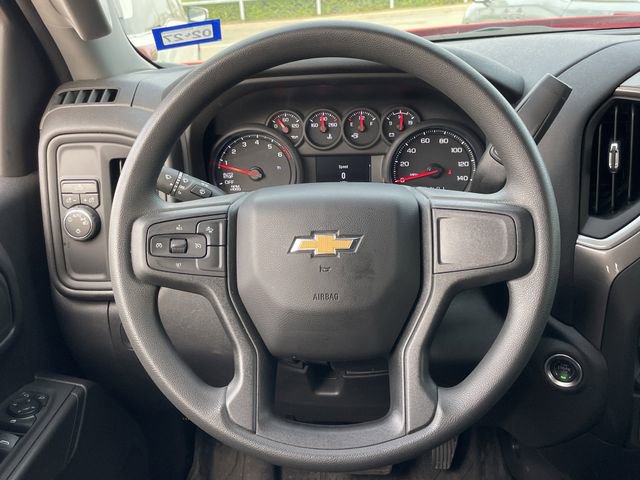 Used 2025 Chevrolet Silverado 1500 Custom image 12