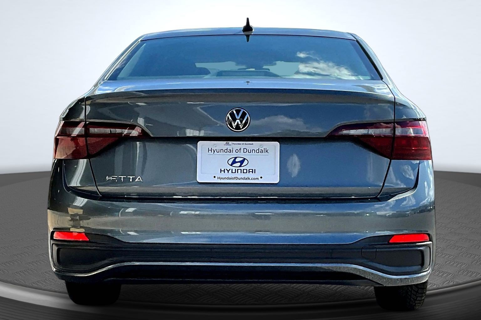 Used 2024 Volkswagen Jetta S FWD image 4
