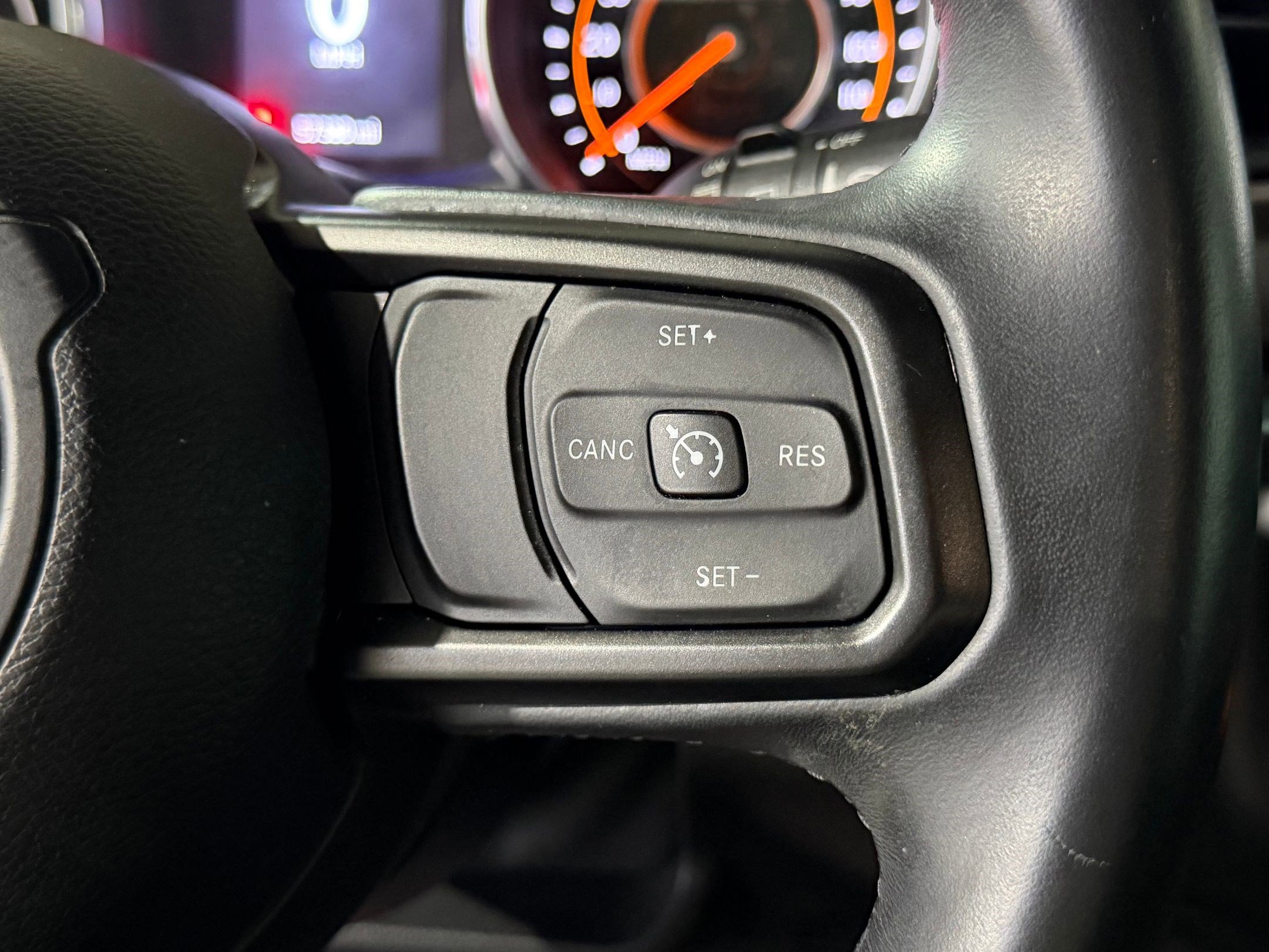 Used 2018 Jeep Wrangler Unlimited Sport S AWD/4WD image 22