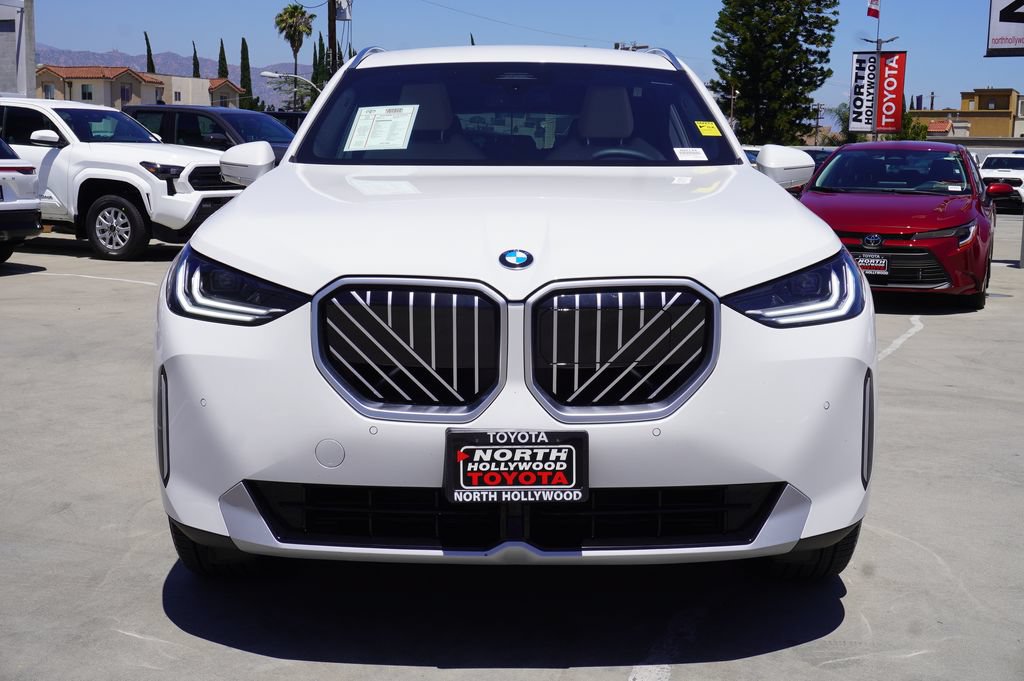 Used 2026 BMW X3 xDrive30i AWD/4WD image 3