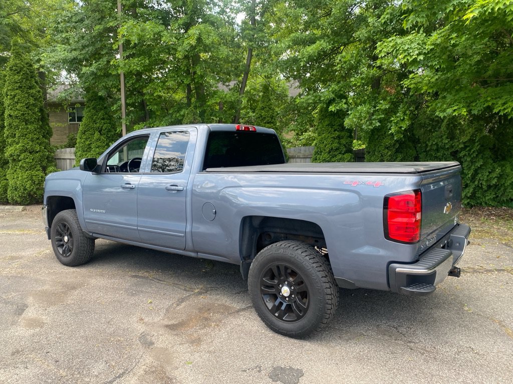 Used 2016 Chevrolet Silverado 1500 LT w/ All Star Edition AWD/4WD image 3