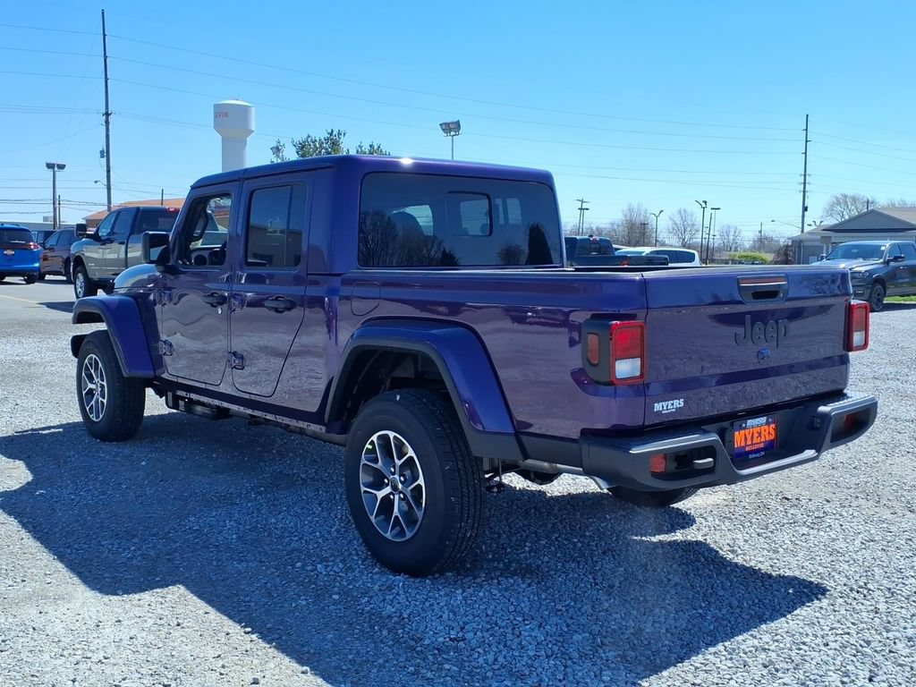 New 2026 Jeep Gladiator Sport AWD/4WD image 5