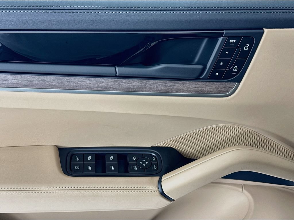 New 2026 Porsche Cayenne E-Hybrid AWD/4WD image 11