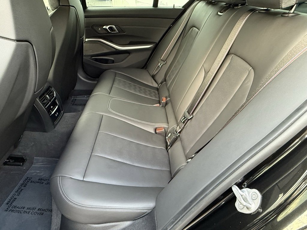 Used 2025 BMW M3 Competition w/ Executive Package image 32