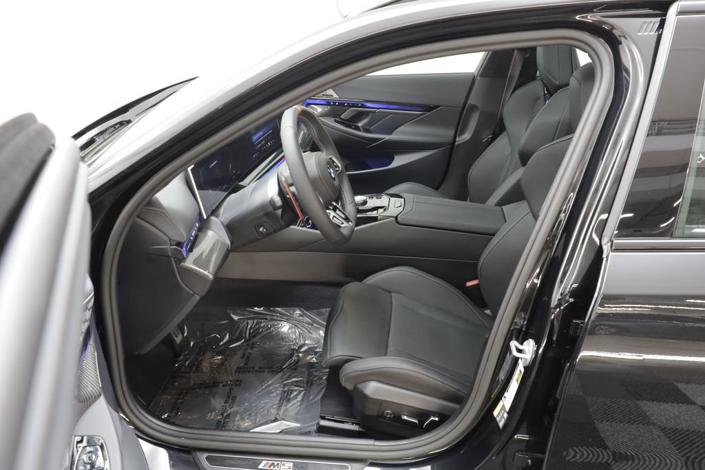 Used 2027 BMW M5 Touring AWD/4WD image 6