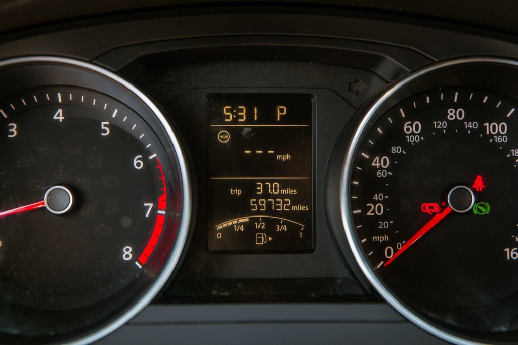 Used 2016 Volkswagen Jetta SE image 17