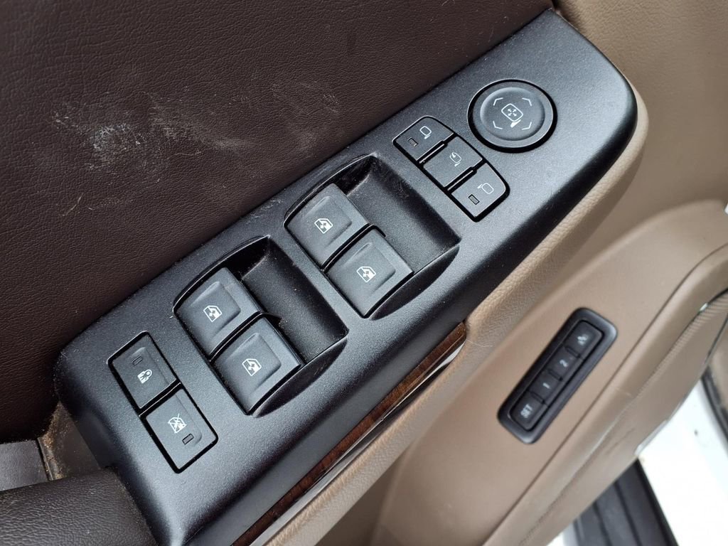 Used 2018 Chevrolet Tahoe LT image 29