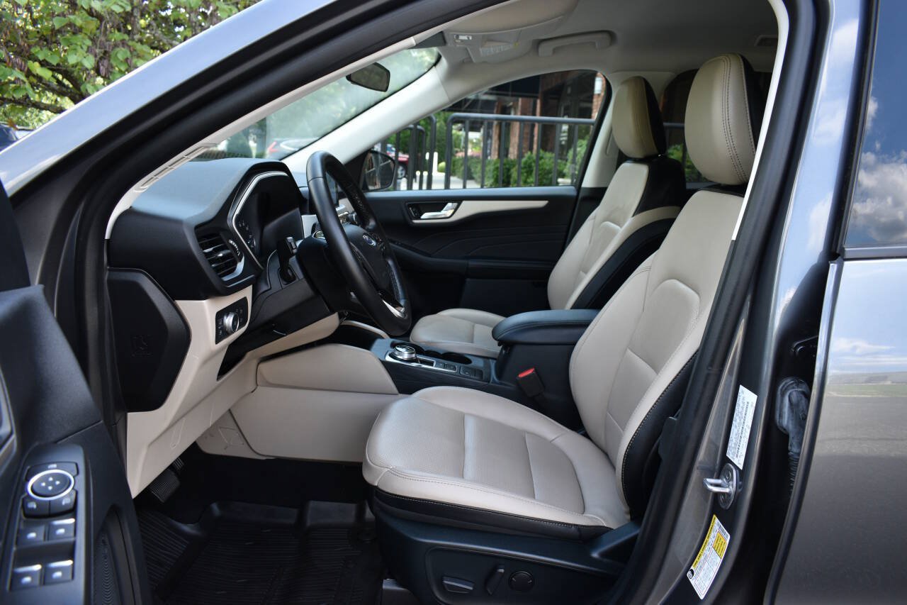 Used 2021 Ford Escape SEL AWD/4WD image 7