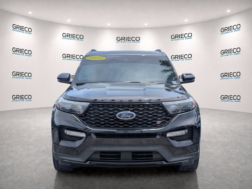Used 2023 Ford Explorer ST w/ Equipment Group 401A AWD/4WD image 2