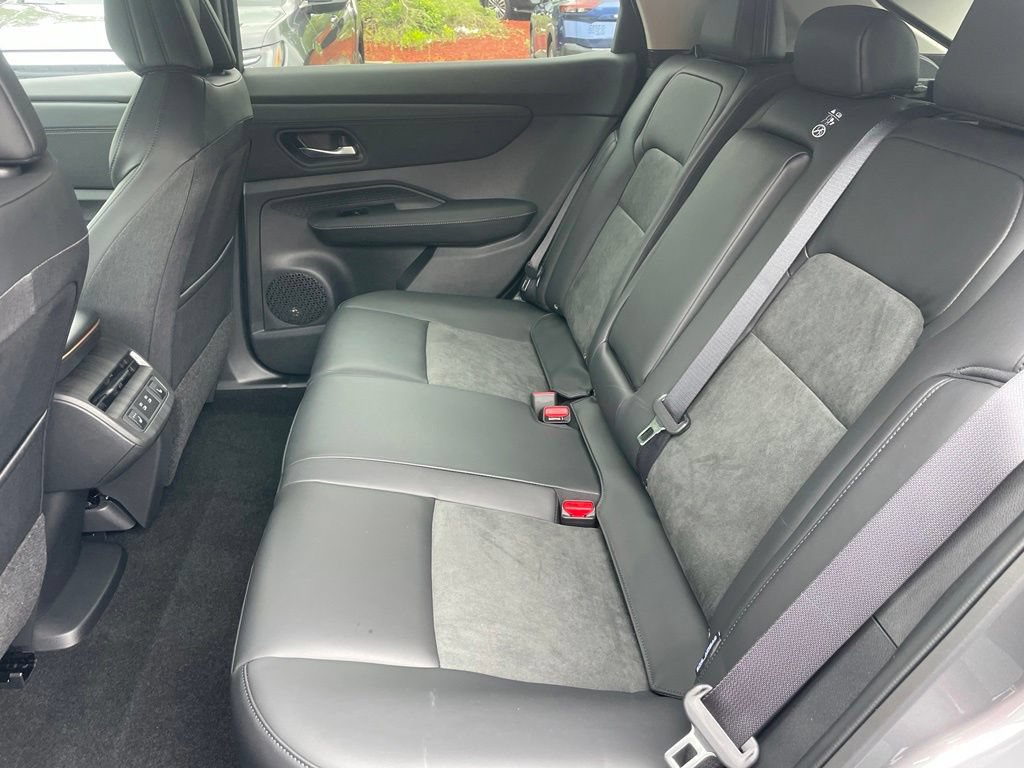 Certified 2023 Nissan Ariya AWD image 8