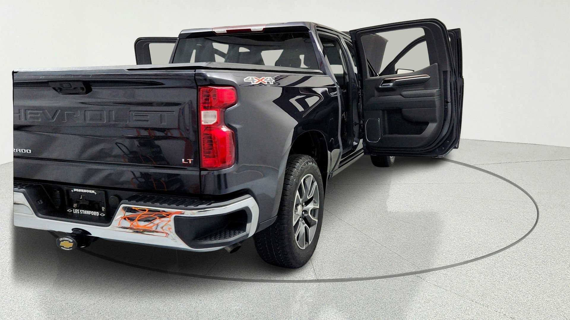 Used 2024 Chevrolet Silverado 1500 LT AWD/4WD image 12