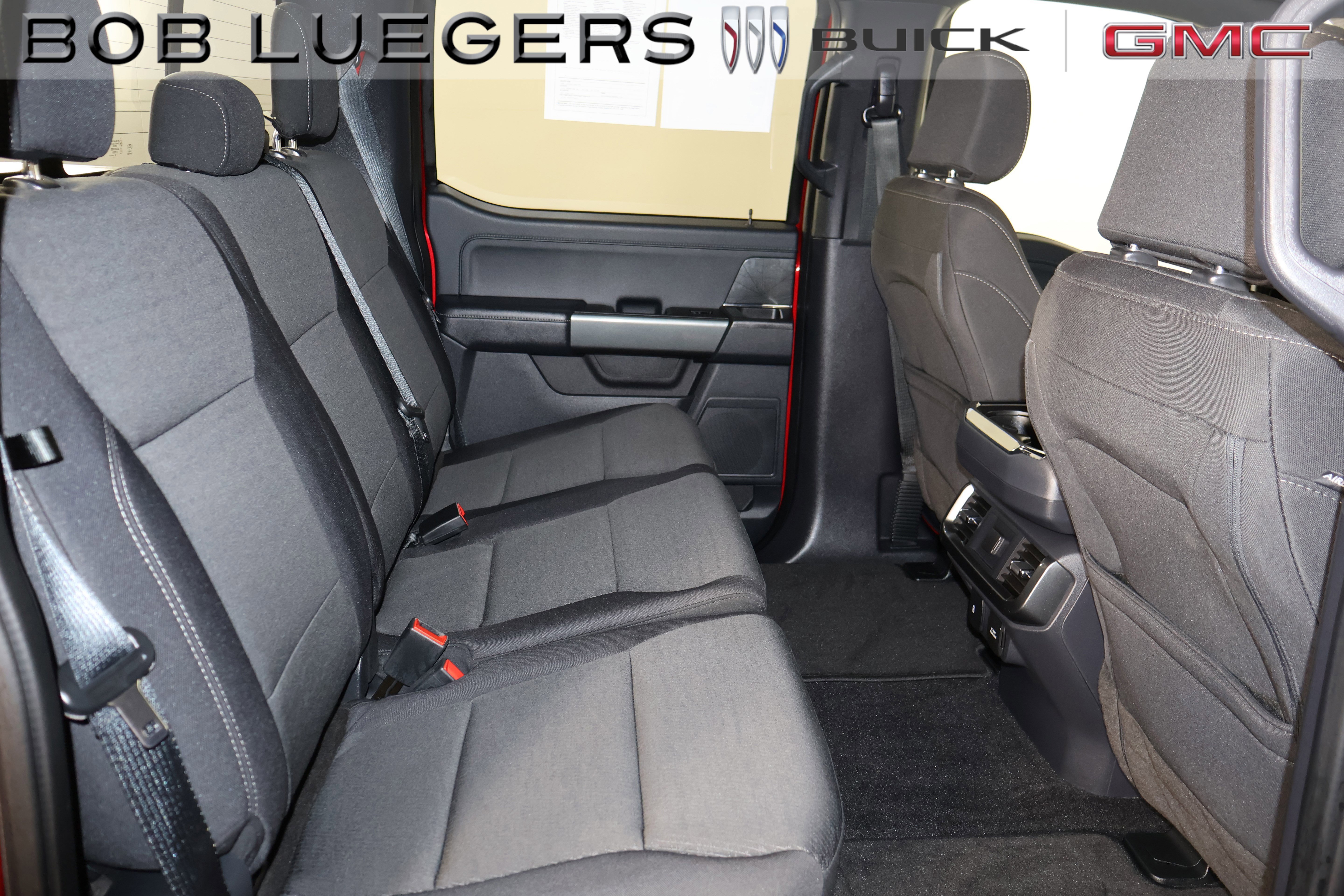 Used 2022 Ford F150 XLT w/ Equipment Group 302A High AWD/4WD image 18