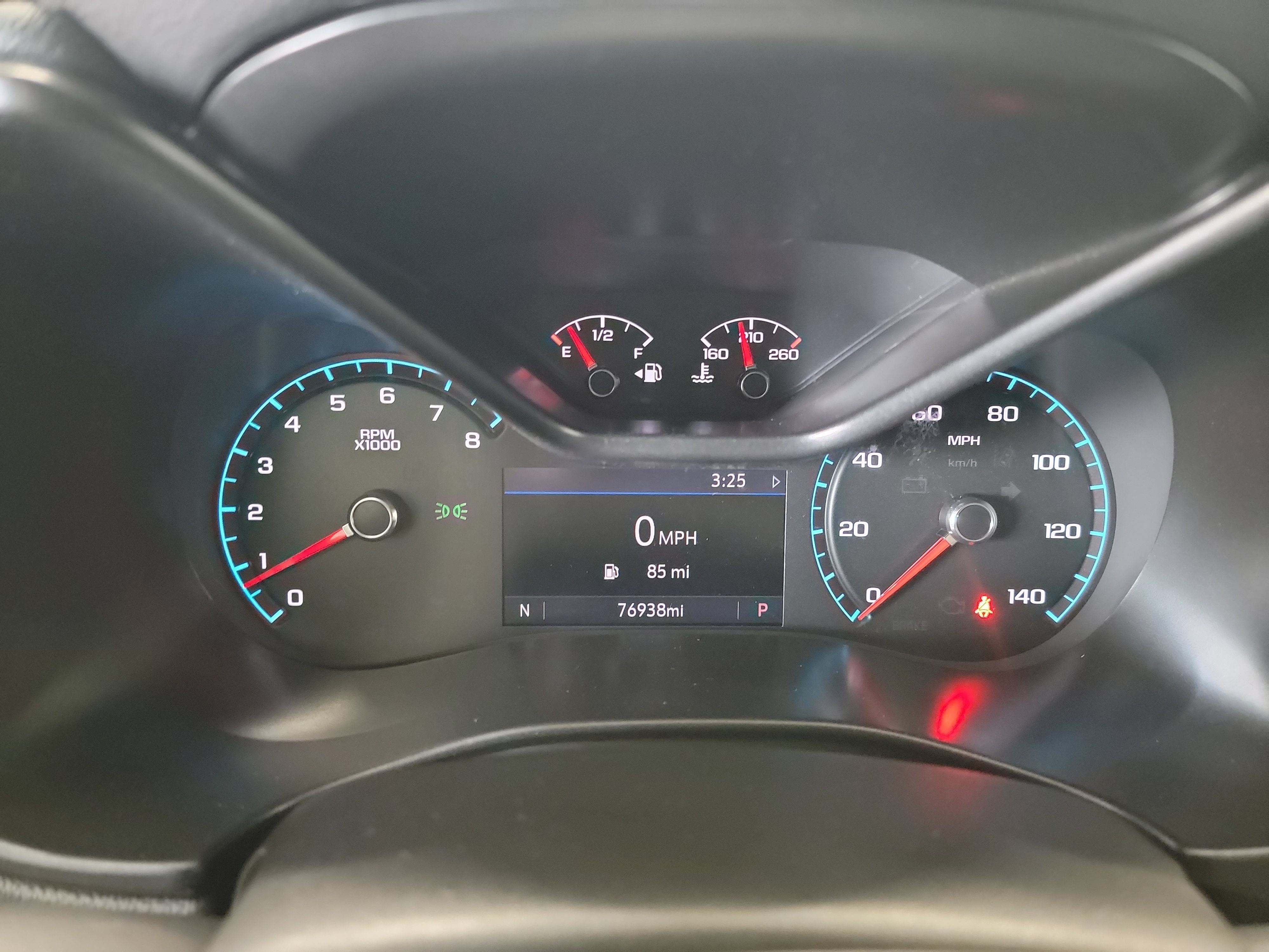 Used 2022 Chevrolet Colorado Z71 AWD/4WD image 18