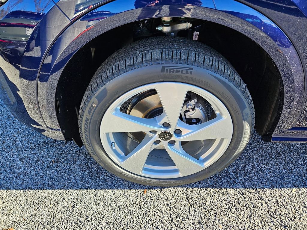 New 2025 Audi Q5 Premium Plus image 25