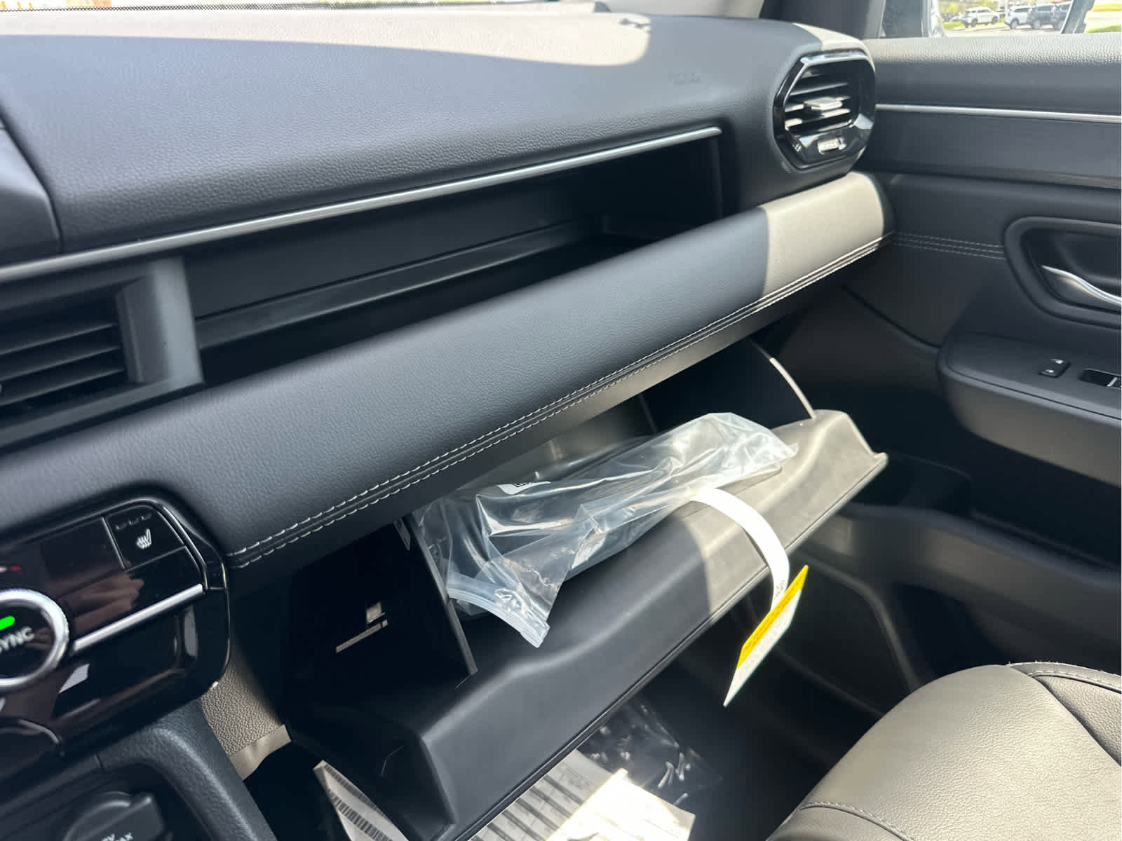 New 2026 Honda Pilot image 38