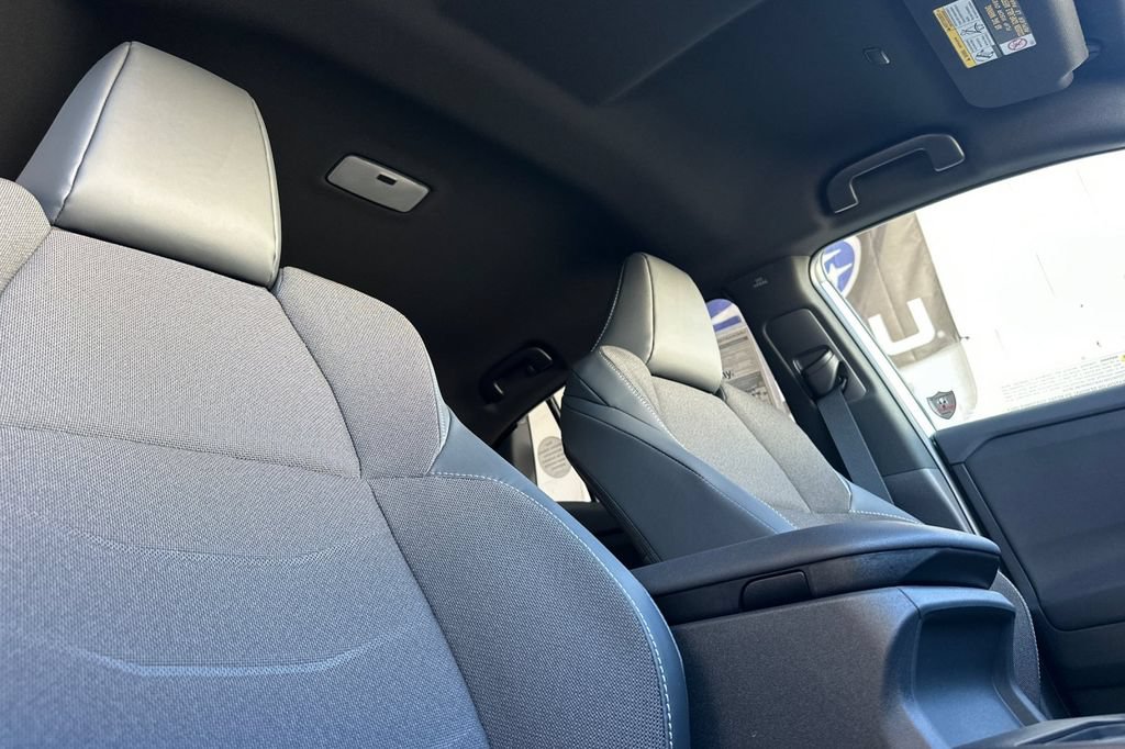New 2026 Subaru Uncharted Premium FWD image 19
