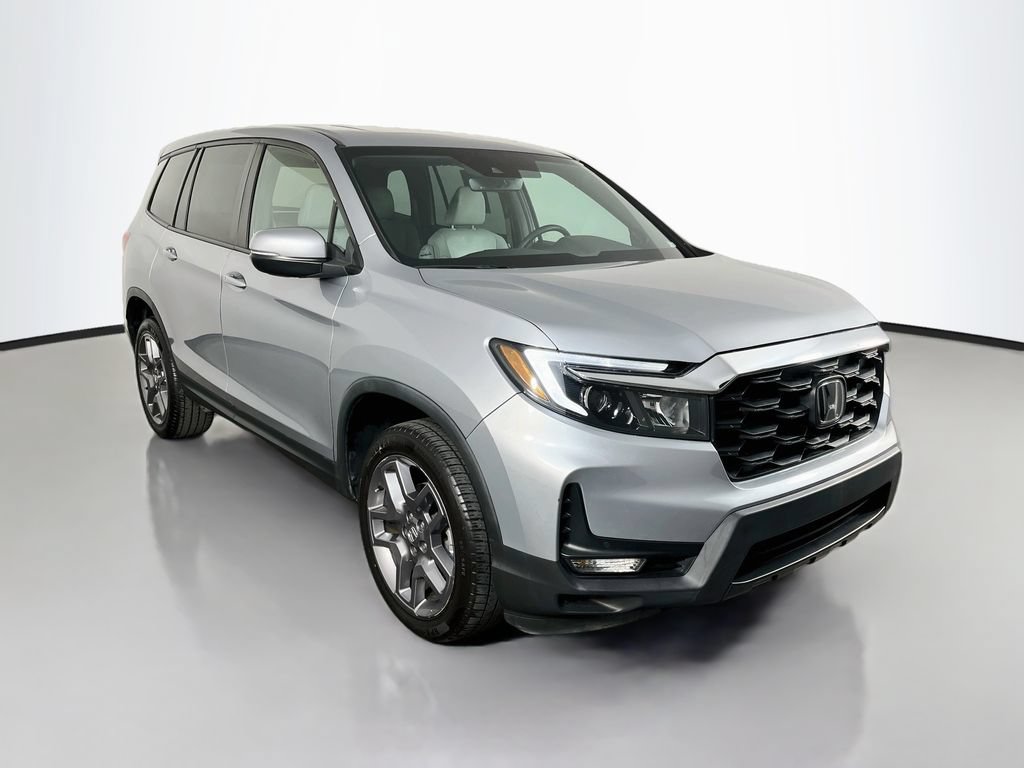 Used 2023 Honda Passport EX-L image 4
