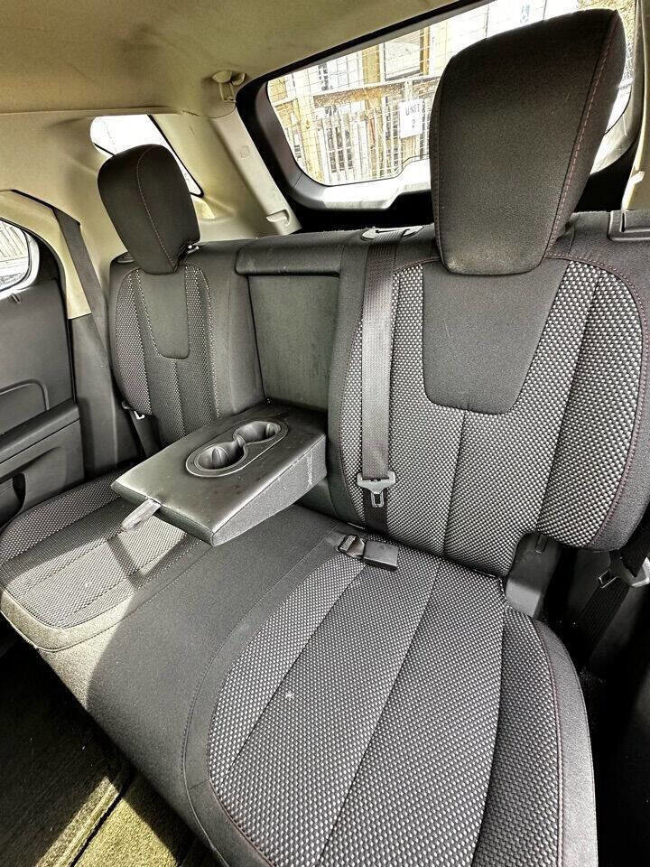 Used 2014 Chevrolet Equinox LT w/ Driver Convenience Package image 21