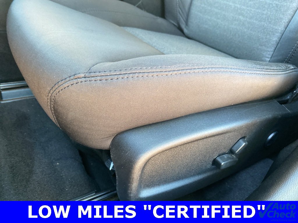 Used 2021 Chrysler 300 Touring w/ Sport Appearance Package image 21