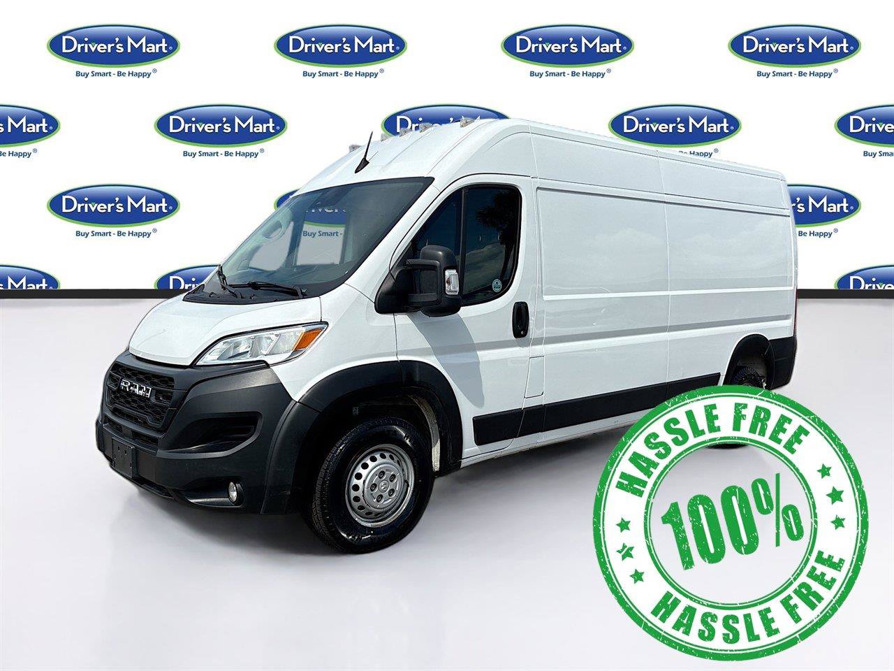Used 2024 RAM ProMaster 2500 w/ Convenience Group FWD image 3