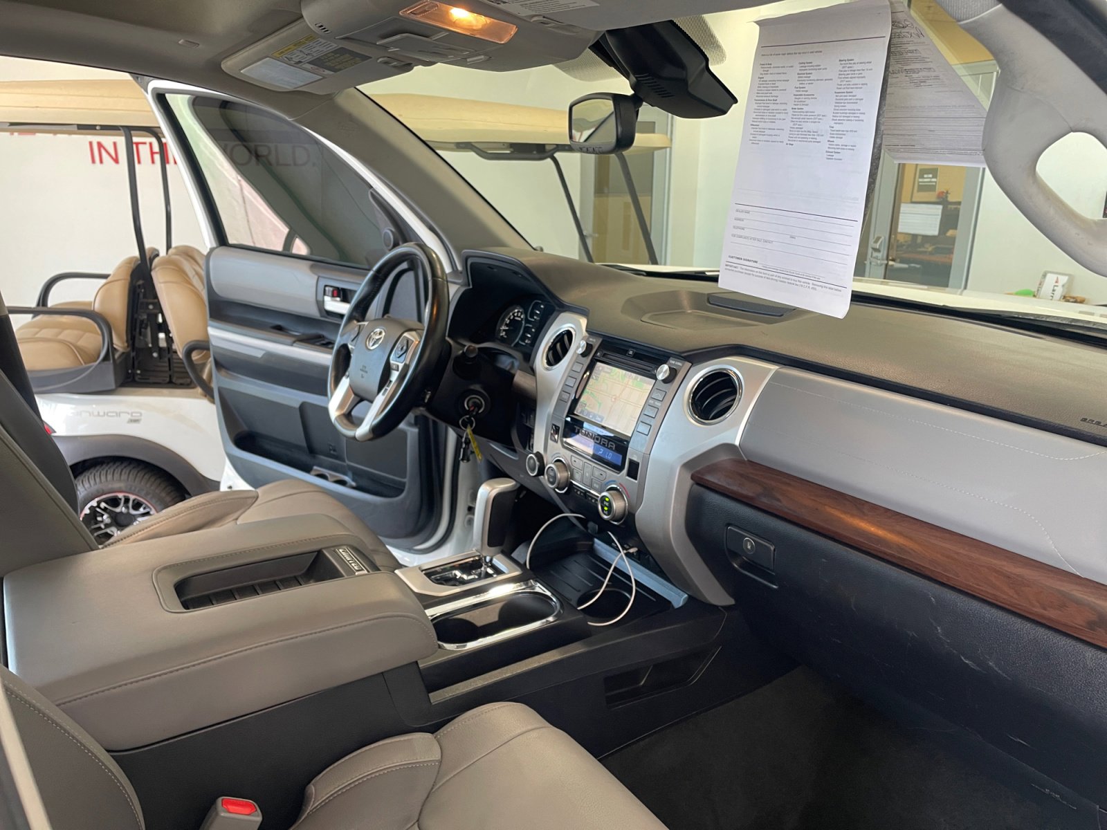 Used 2019 Toyota Tundra Limited w/ Limited Premium Package image 31