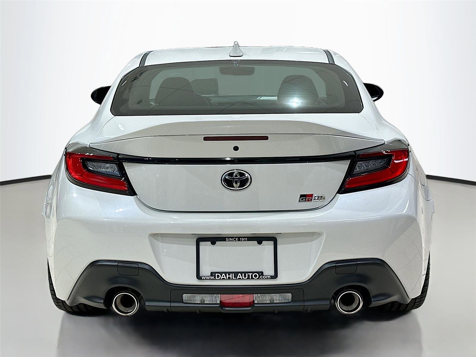 New 2025 Toyota GR86 Premium image 6