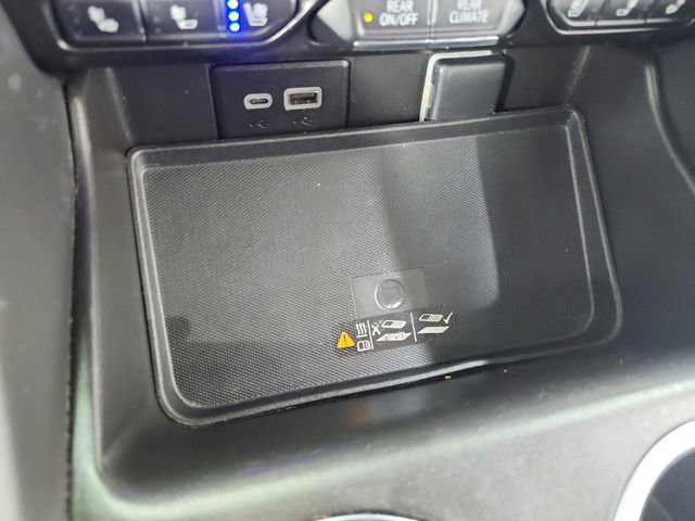 Used 2023 Chevrolet Tahoe Premier image 33