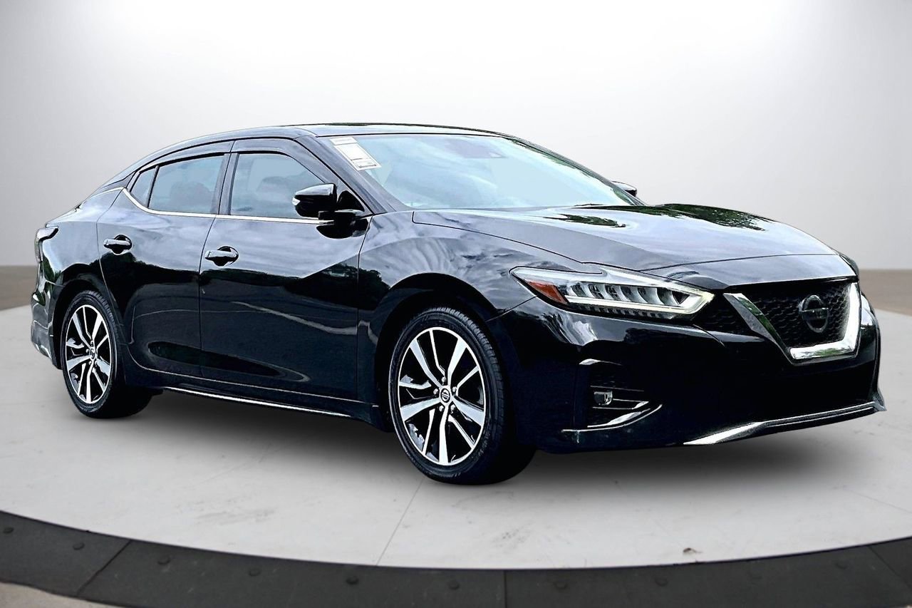 Used 2021 Nissan Maxima 3.5 SV w/ Floor Mat Group FWD image 2