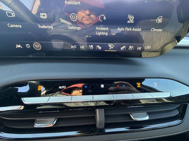 New 2026 Buick Enclave Avenir w/ Super Cruise Package image 16