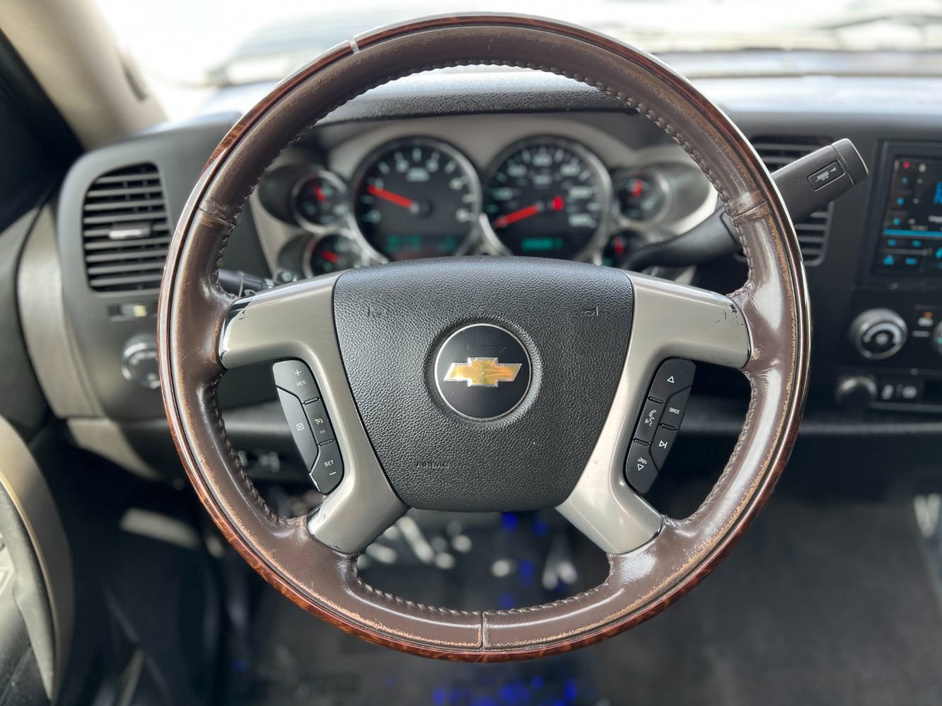 Used 2014 Chevrolet Silverado 2500 LT AWD/4WD image 13