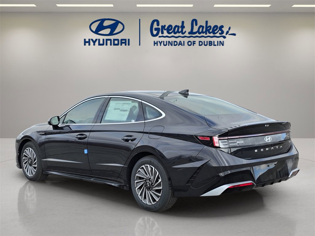 New 2026 Hyundai Sonata SEL image 3